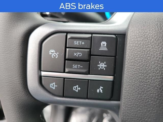 New 2026 Ford F350 4x4 Crew Cab Super Duty image 37