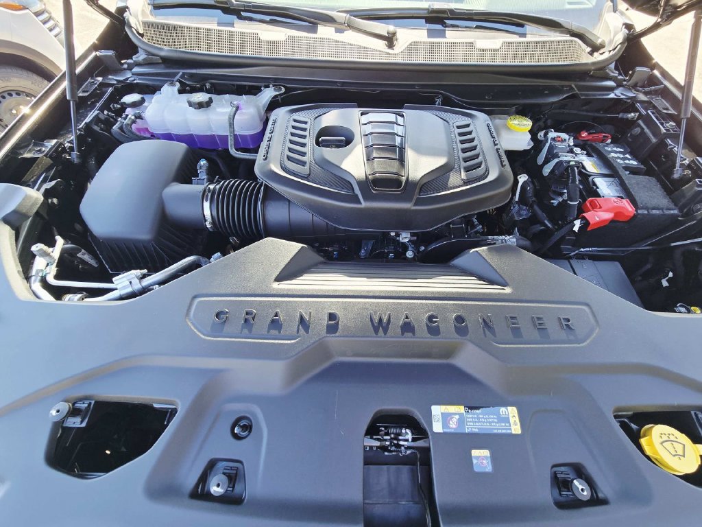 New 2026 Jeep Grand Wagoneer L Limited AWD/4WD image 11