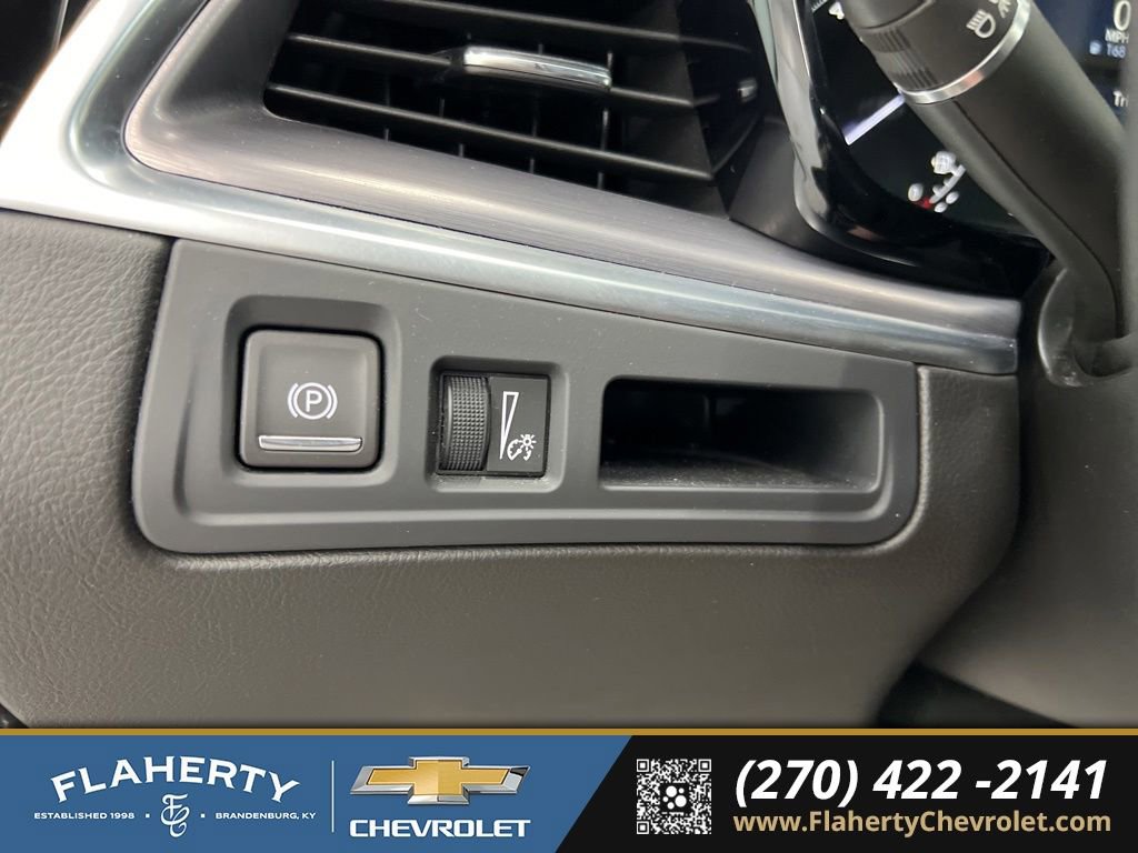 Used 2024 Cadillac XT5 Luxury AWD/4WD image 27