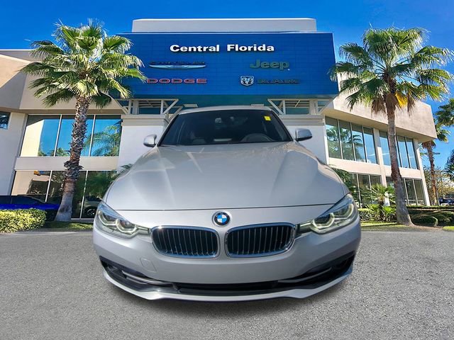 Used 2018 BMW 330e w/ Convenience Package image 3