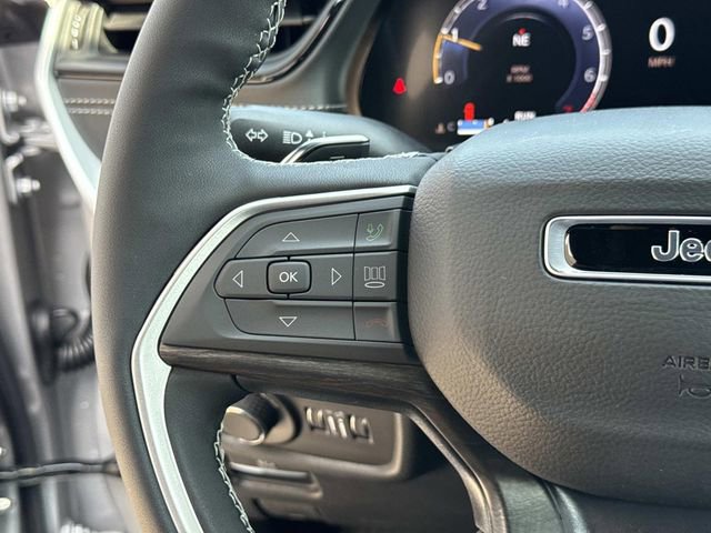 New 2026 Jeep Grand Cherokee Laredo image 33