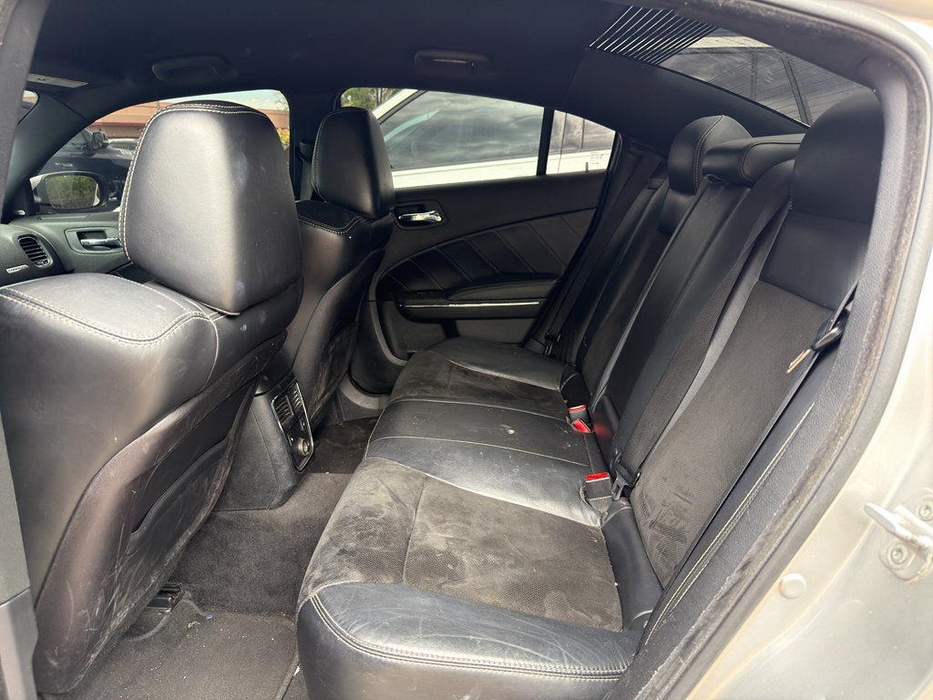 Used 2012 Dodge Charger R/T RWD image 4