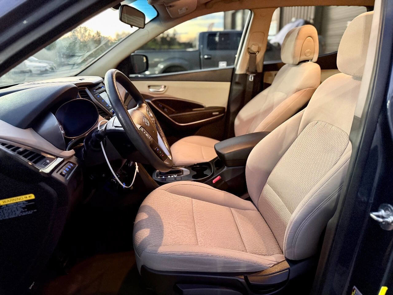 Used 2018 Hyundai Santa Fe Sport image 12