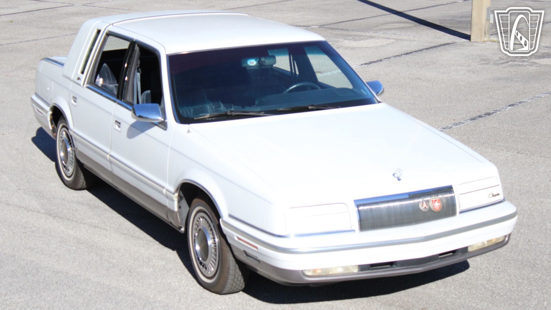 Used 1993 Chrysler New Yorker Fifth Avenue FWD image 13