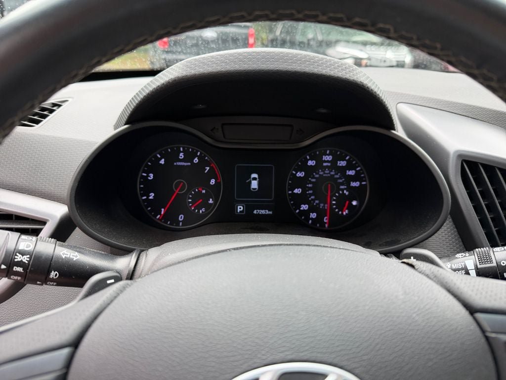 Used 2016 Hyundai Veloster Turbo FWD image 16