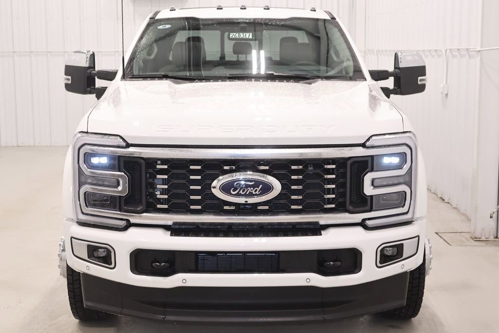 New 2026 Ford F450 Platinum image 4