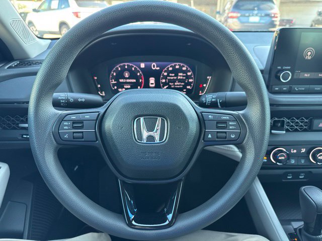 Certified 2025 Honda Accord SE image 12