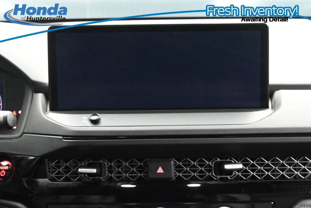 Used 2023 Honda Accord Sport image 15