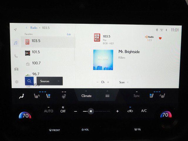 Used 2023 Lexus RZ 450e Luxury w/ Accessory Package (Z1) image 28