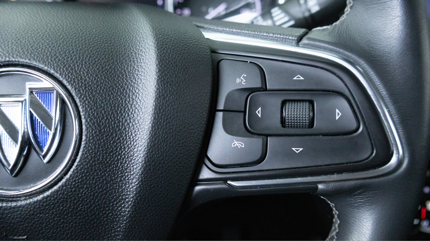 Certified 2023 Buick Encore GX Select FWD image 19