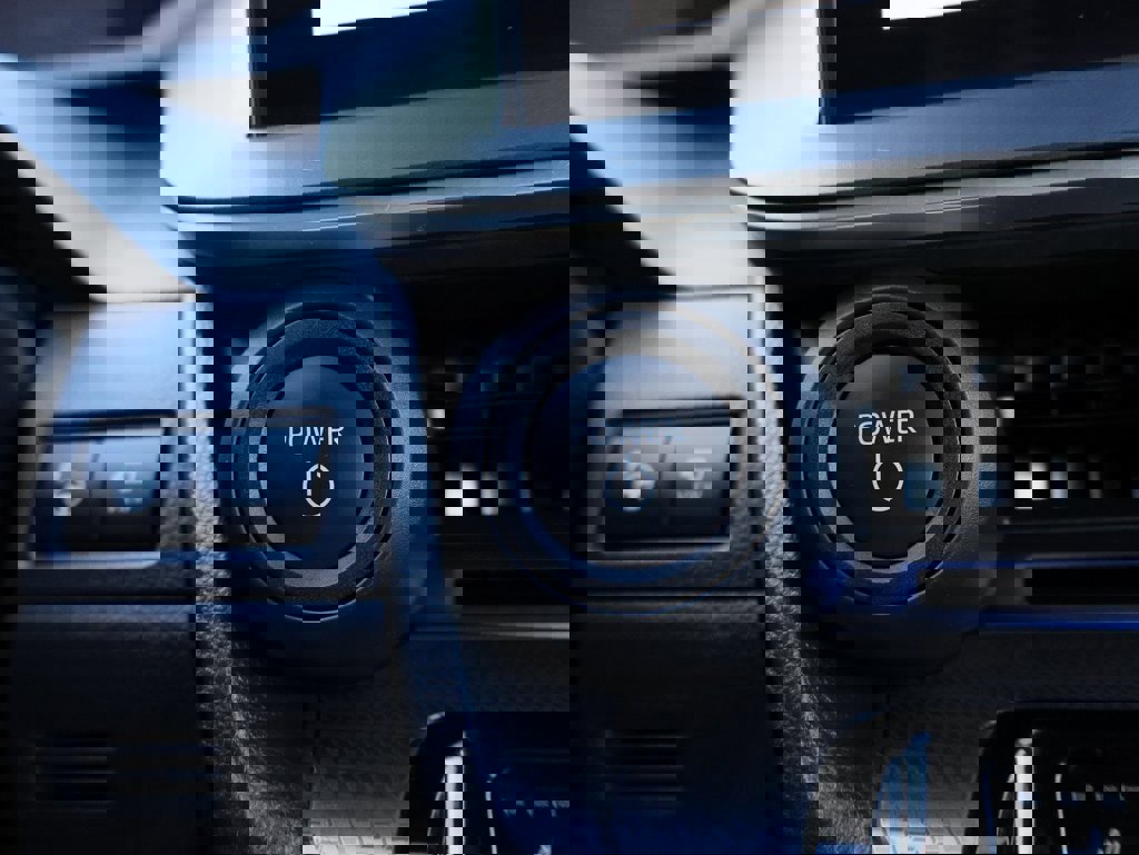 Used 2024 Toyota Prius Limited image 34