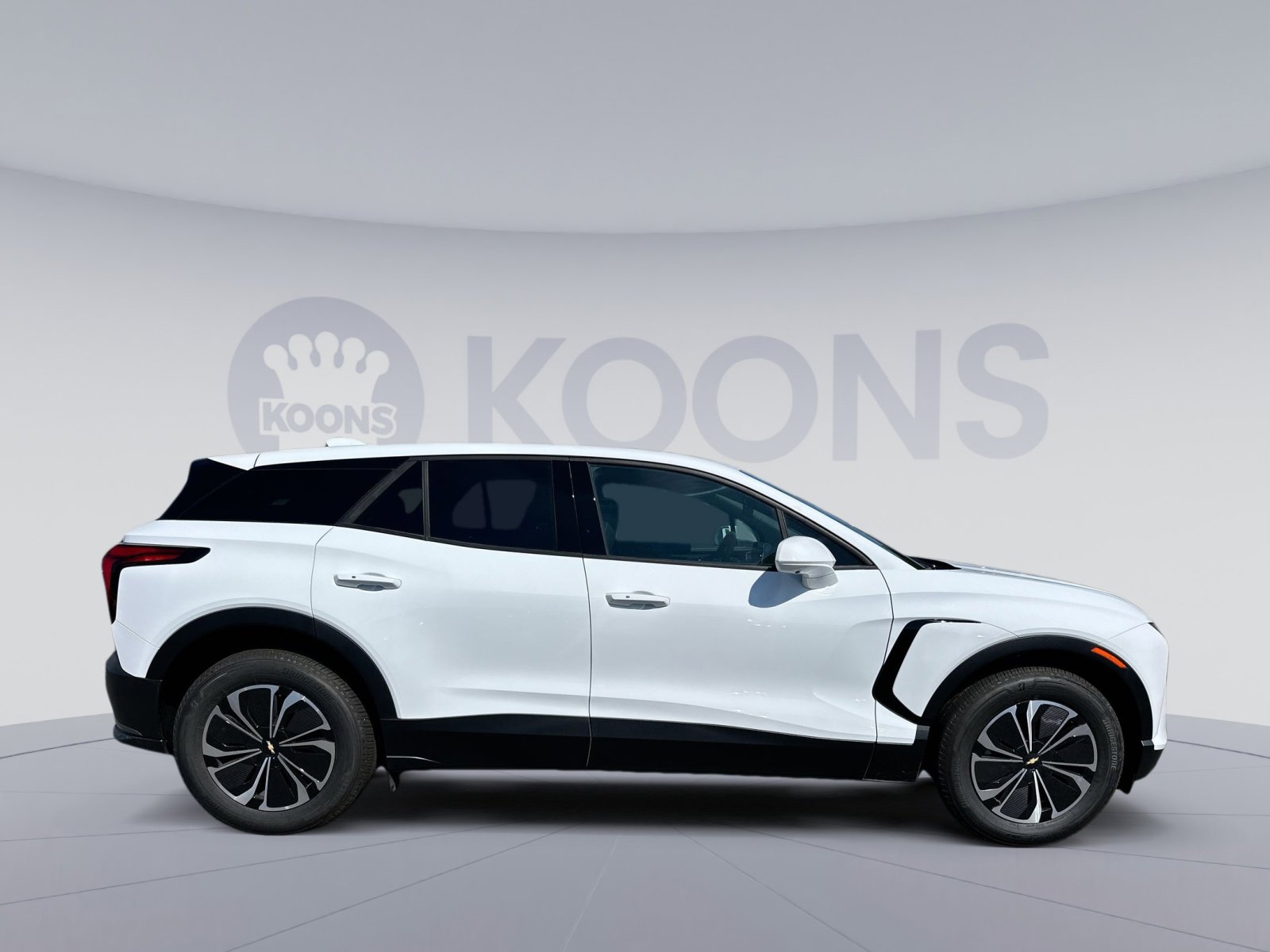 New 2025 Chevrolet Blazer EV LT image 8