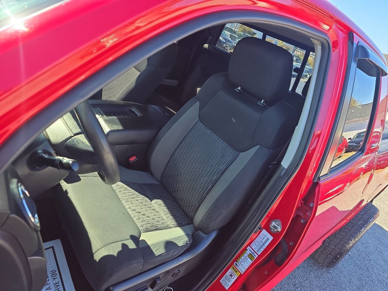 Used 2015 Toyota Tundra SR5 w/ TRD Off Road Package image 10