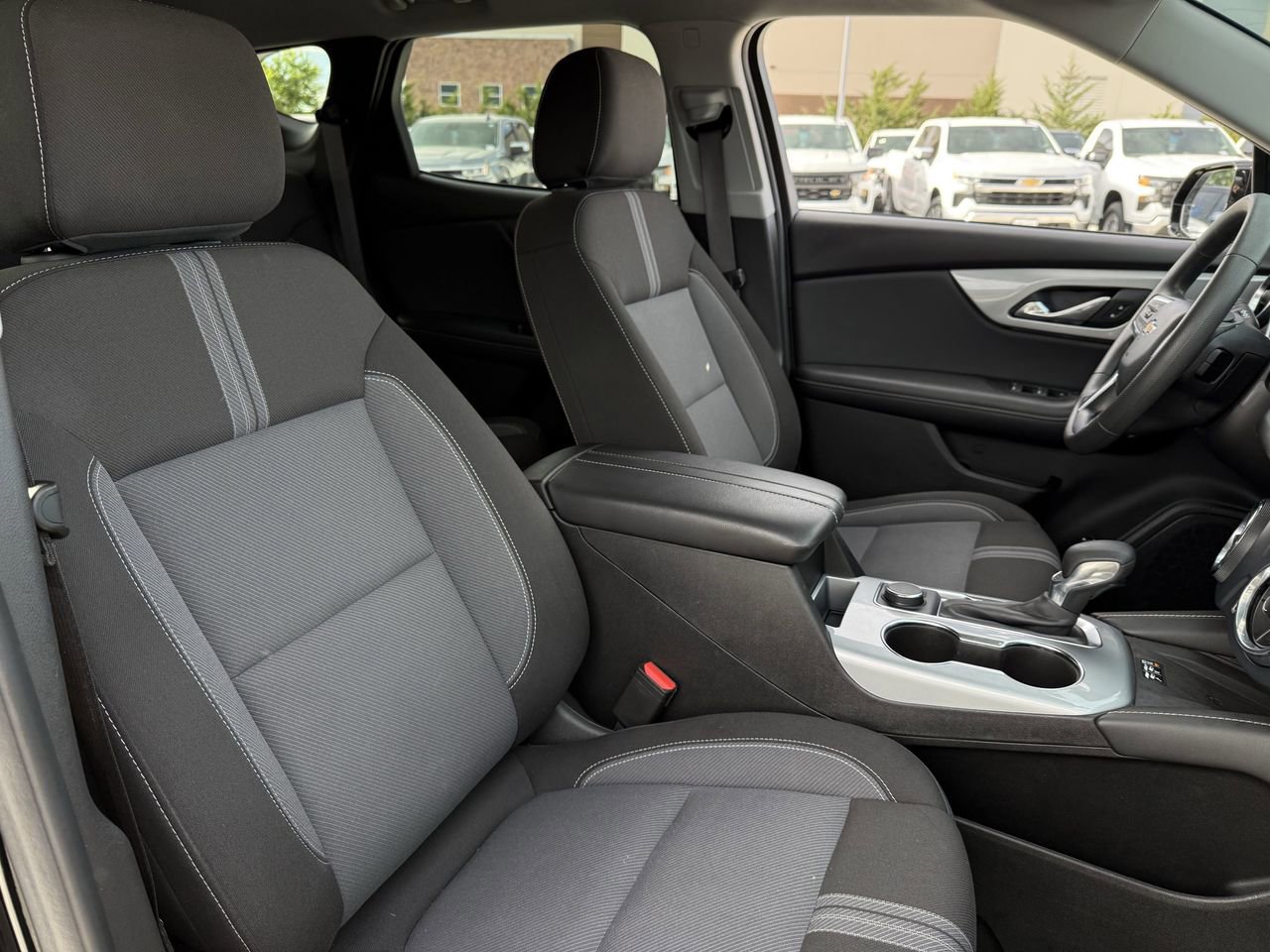 Used 2024 Chevrolet Blazer LT w/ Convenience Package image 23