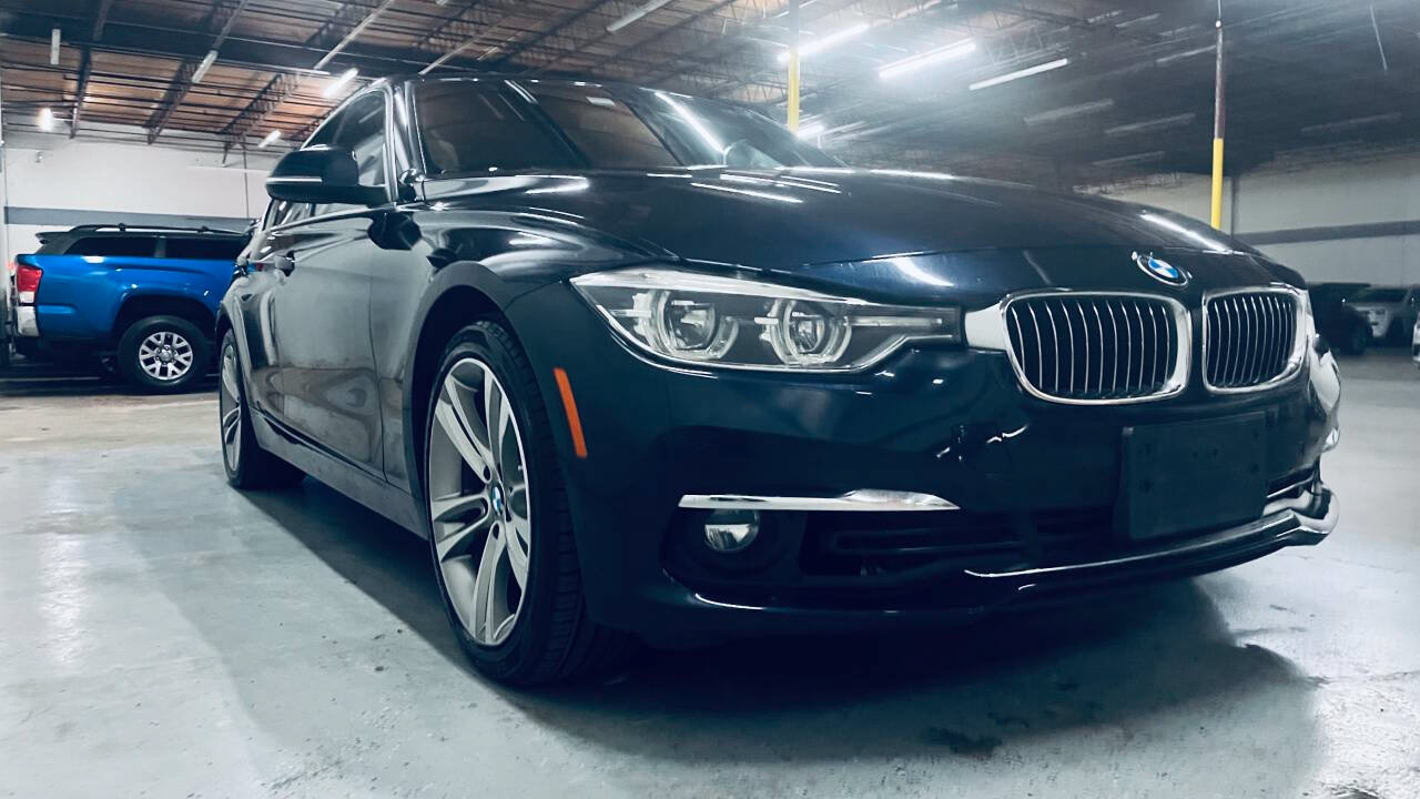 Used 2017 BMW 330i Sedan RWD image 10