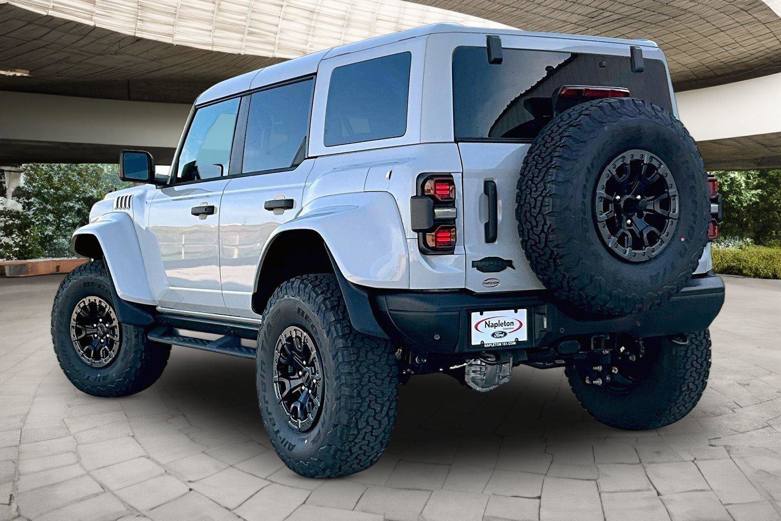 New 2026 Ford Bronco Raptor w/ Interior Carbon Fiber Pack AWD/4WD image 3
