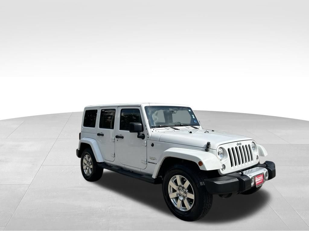 Used 2015 Jeep Wrangler Unlimited Sahara w/ Max Tow Package AWD/4WD image 9
