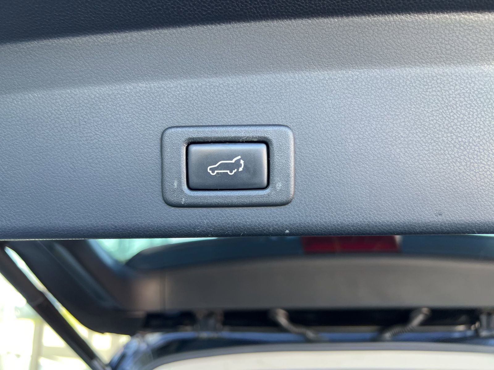 Used 2019 Subaru Ascent Premium AWD/4WD image 31