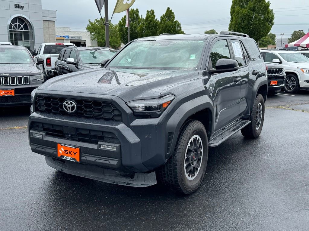 Used 2025 Toyota 4Runner TRD Off-Road AWD/4WD image 2