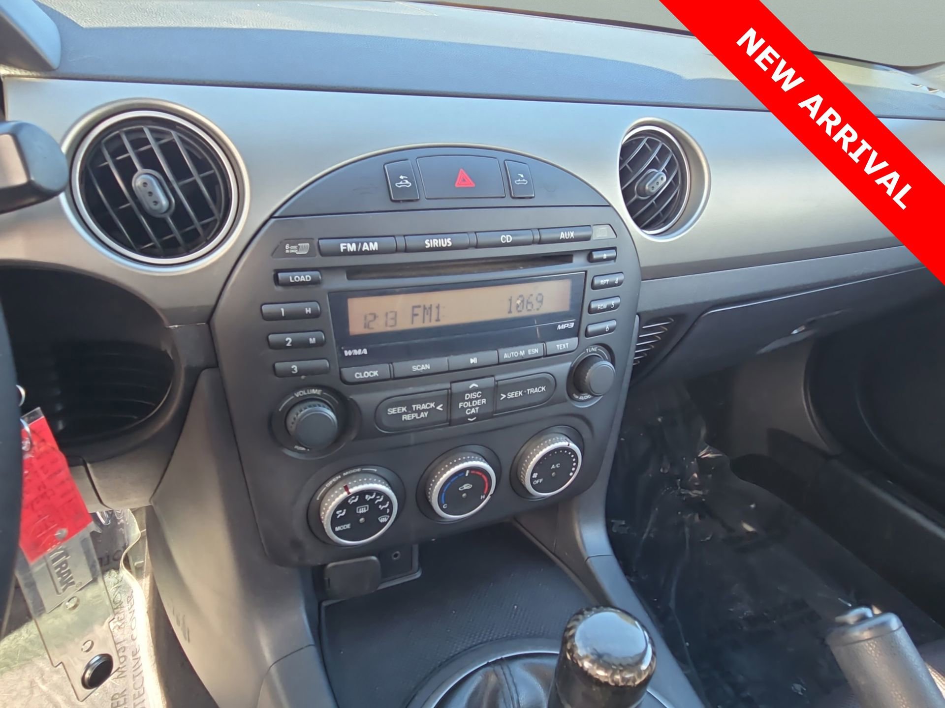 Used 2012 MAZDA MX-5 Miata Touring w/ Suspension Pkg image 22