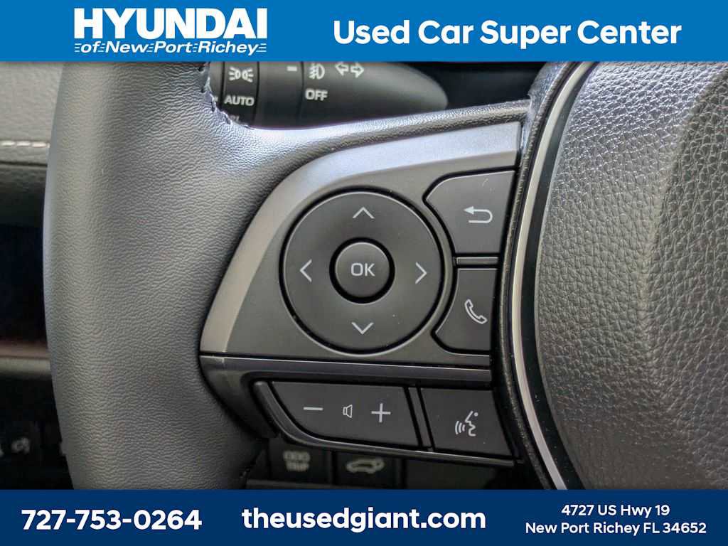 Used 2025 Toyota RAV4 Limited w/ Advanced Technology Package image 37