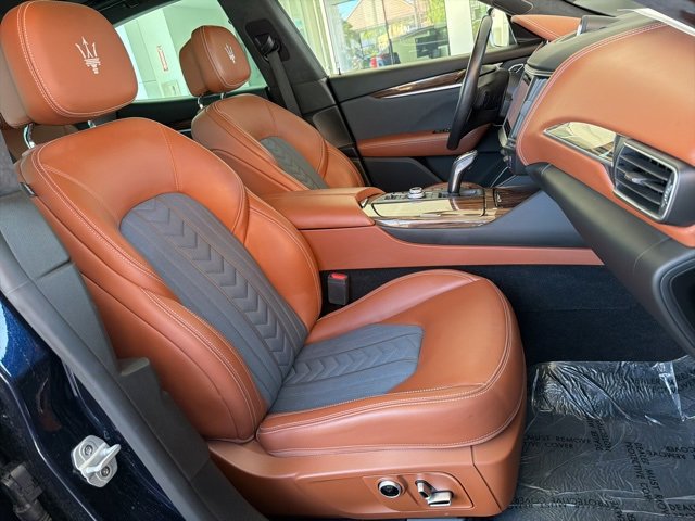 Certified 2022 Maserati Levante GT image 20