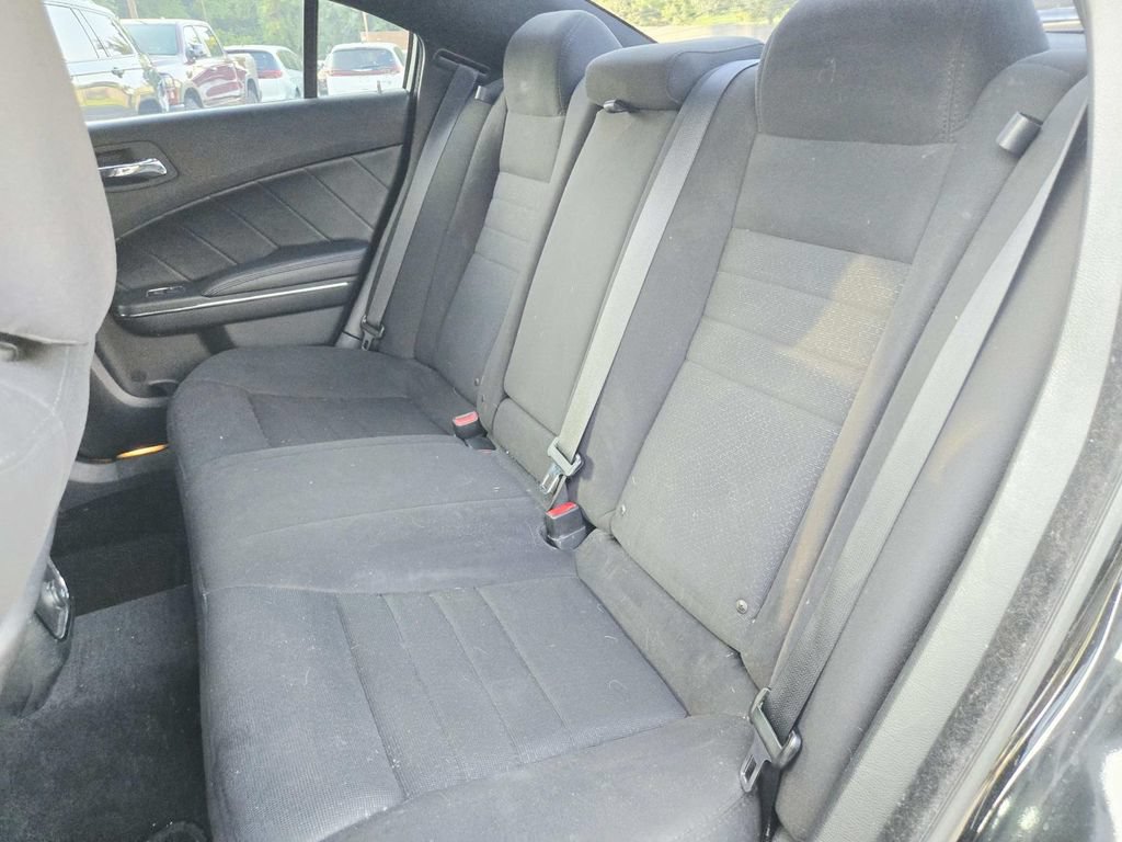 Used 2013 Dodge Charger R/T w/ Blacktop Pkg RWD image 11