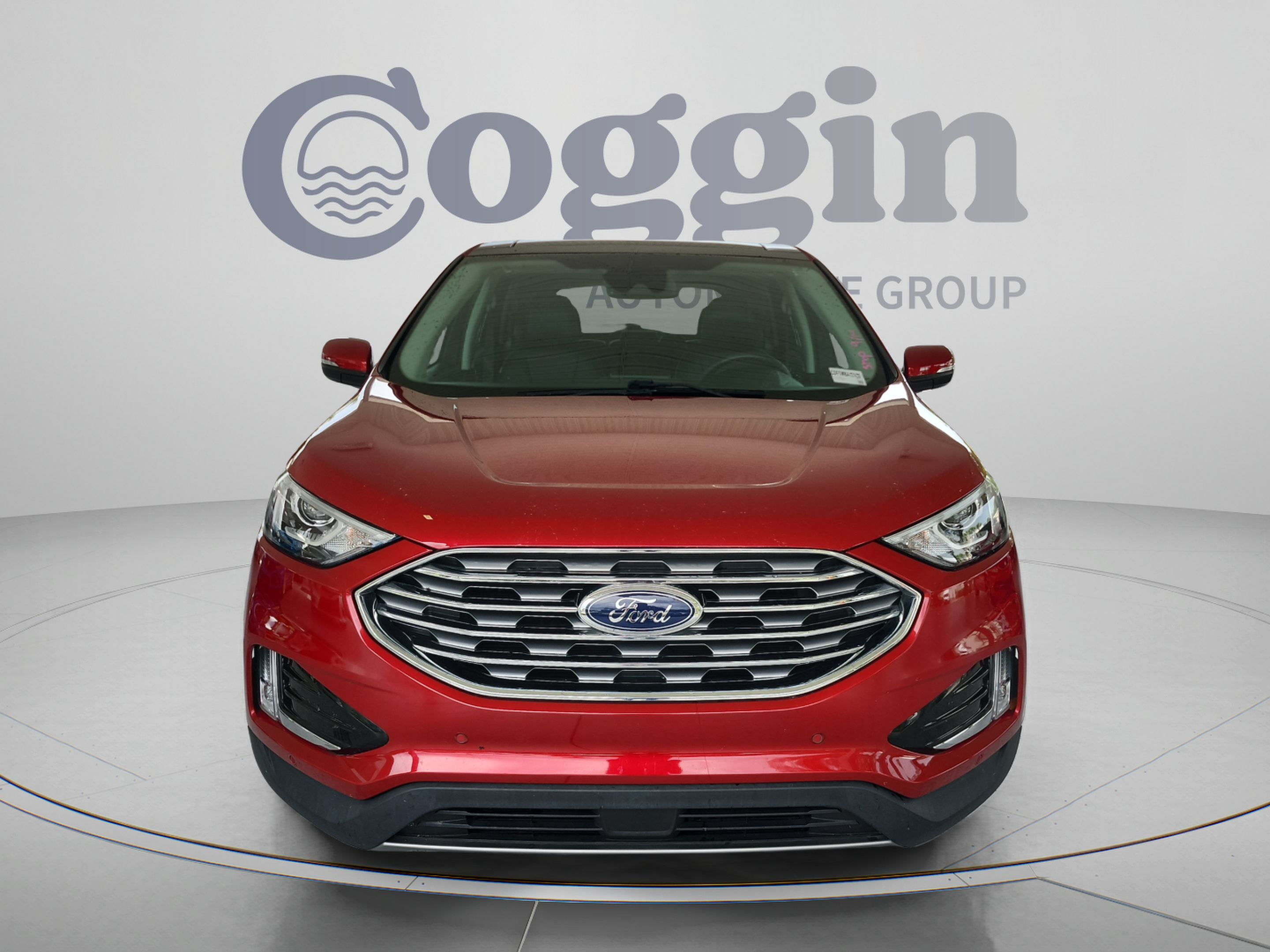 Used 2021 Ford Edge Titanium FWD image 8