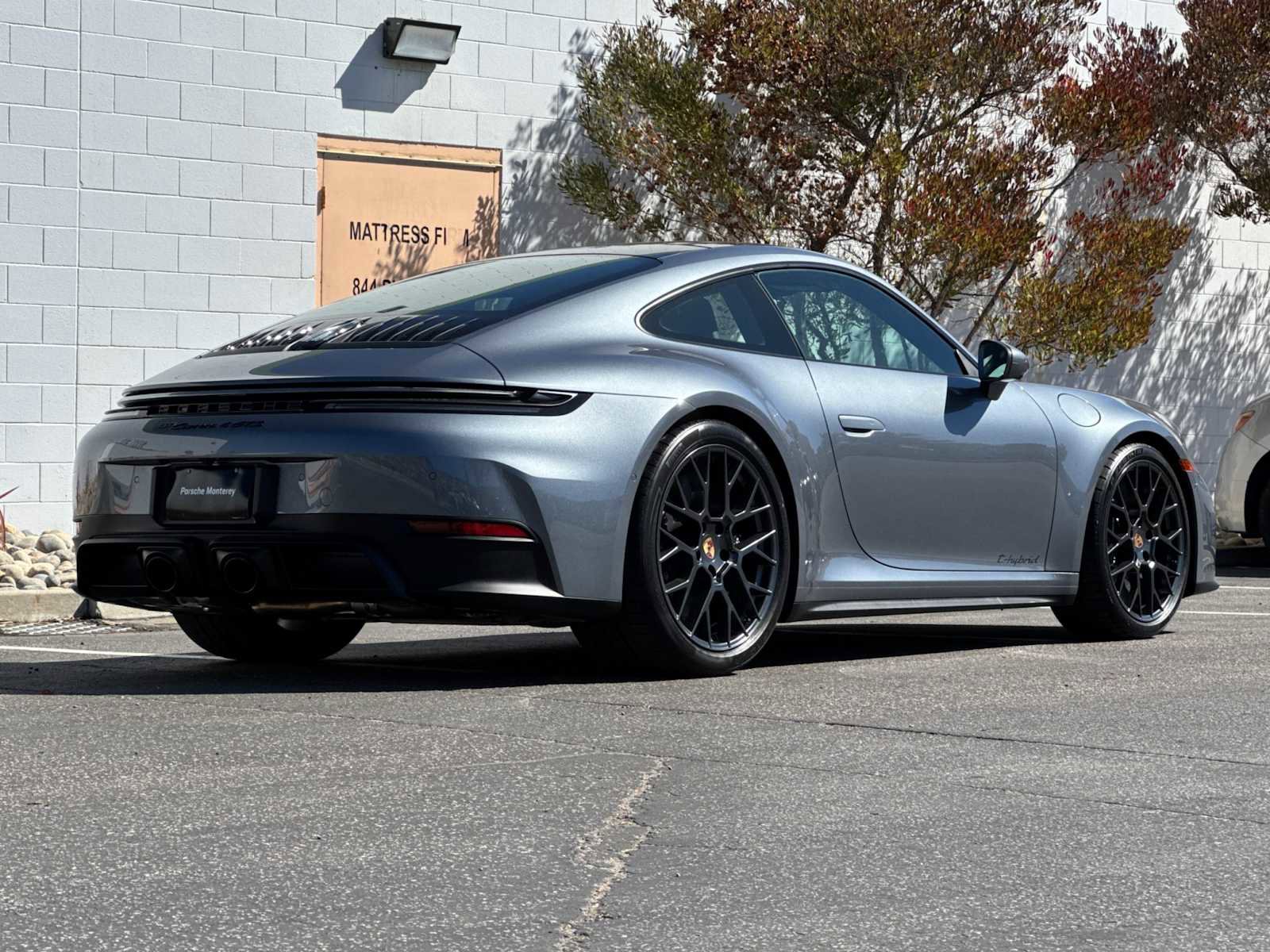 Used 2025 Porsche 911 Carrera 4 GTS image 7