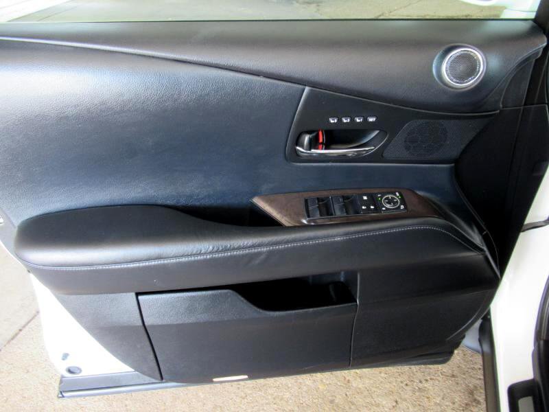 Used 2013 Lexus RX 450h AWD image 27