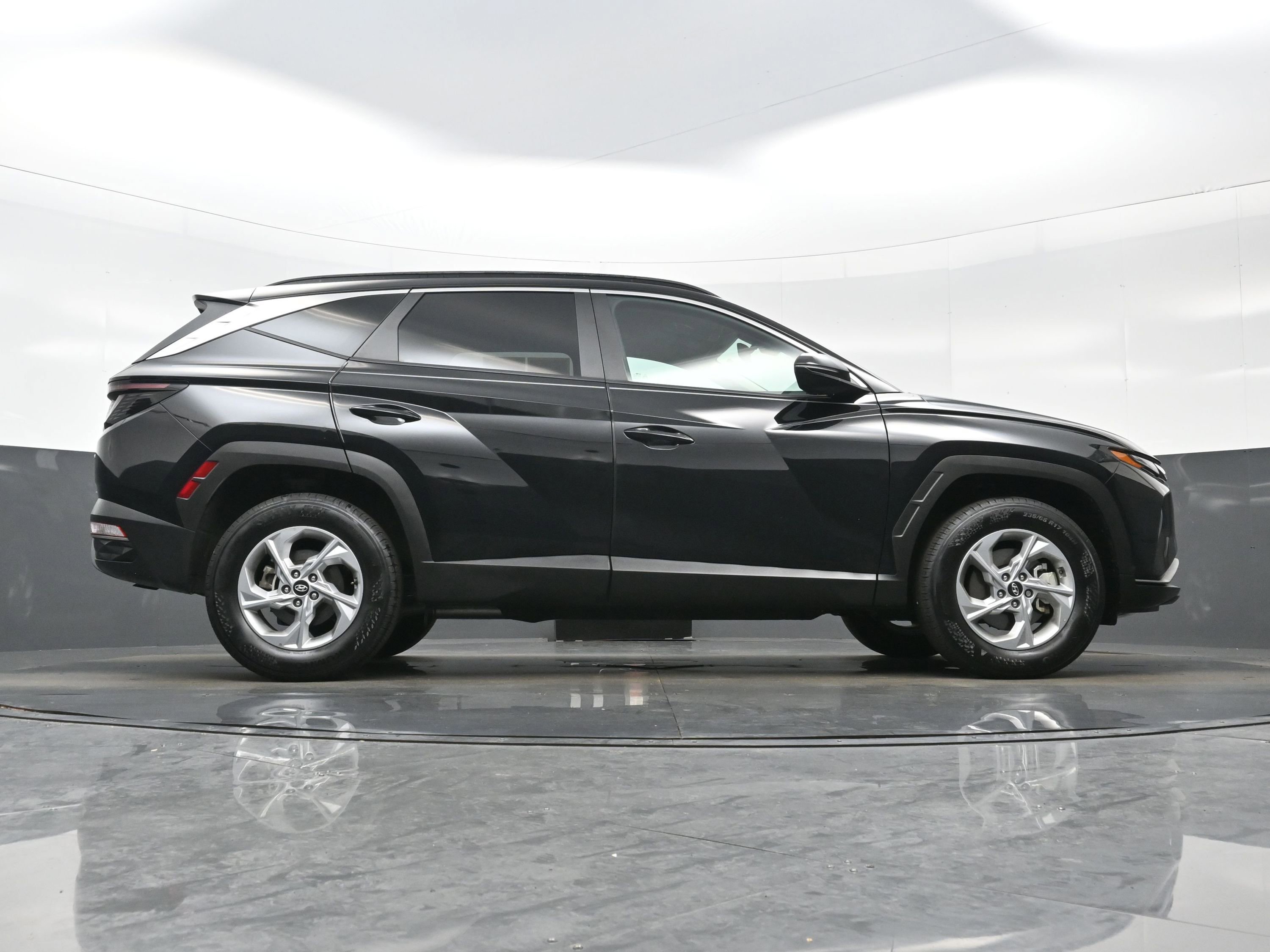 Used 2023 Hyundai Tucson SEL image 30