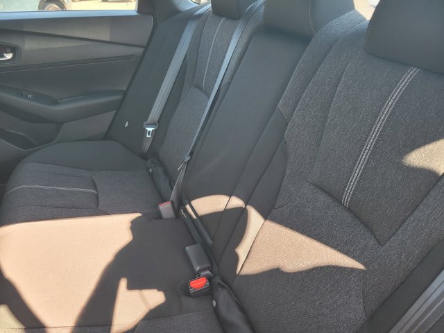 Used 2025 Honda Accord Sport image 15