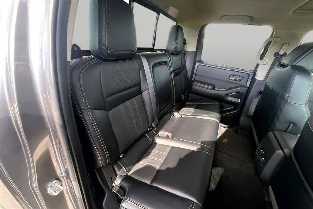 Certified 2024 Nissan Frontier SL RWD image 21
