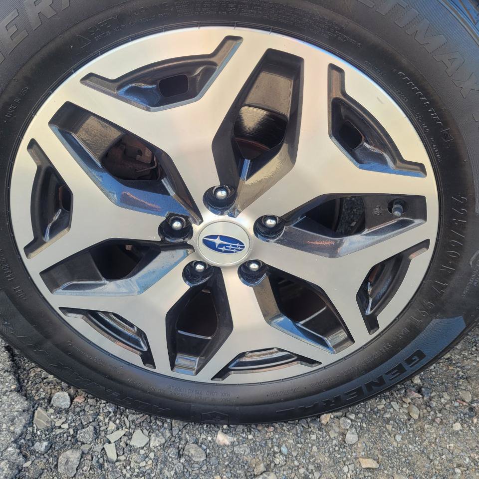 Used 2021 Subaru Forester Premium AWD/4WD image 46