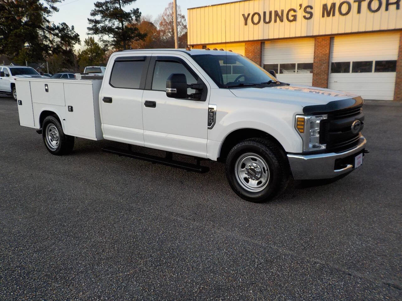 Used 2019 Ford F350 XL w/ Power Equipment Group image 8