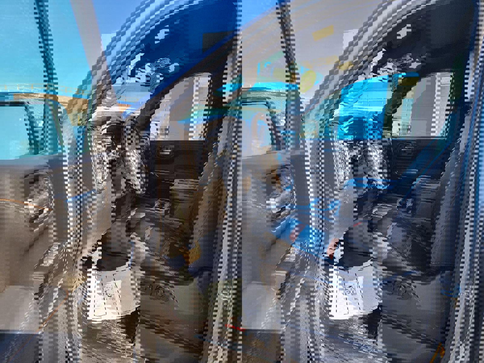 Used 2021 GMC Sierra 1500 AT4 w/ AT4 Value Package image 7