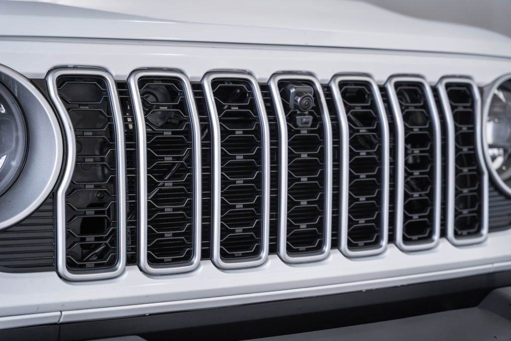 New 2026 Jeep Wrangler Sahara AWD/4WD image 11