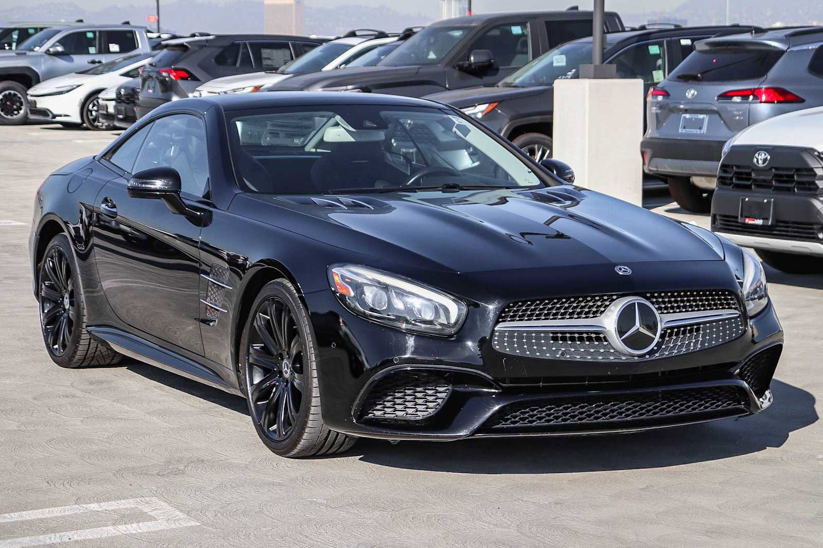 Used 2018 Mercedes-Benz SL 450 image 3