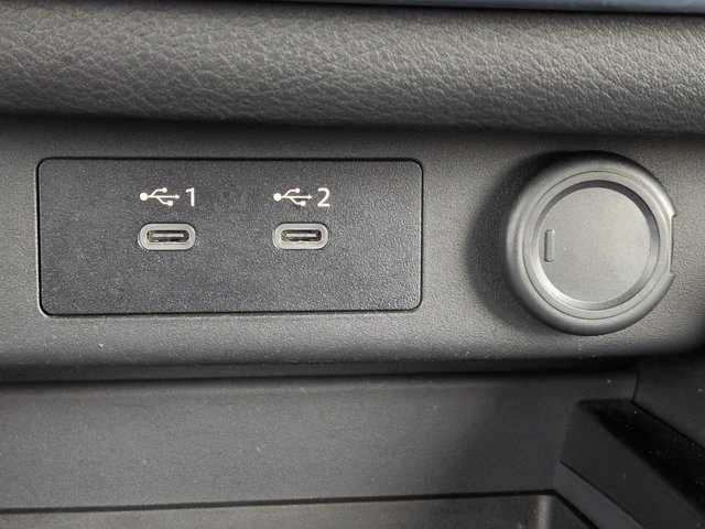 Used 2026 Nissan Rogue SV w/ SV Premium Package FWD image 22