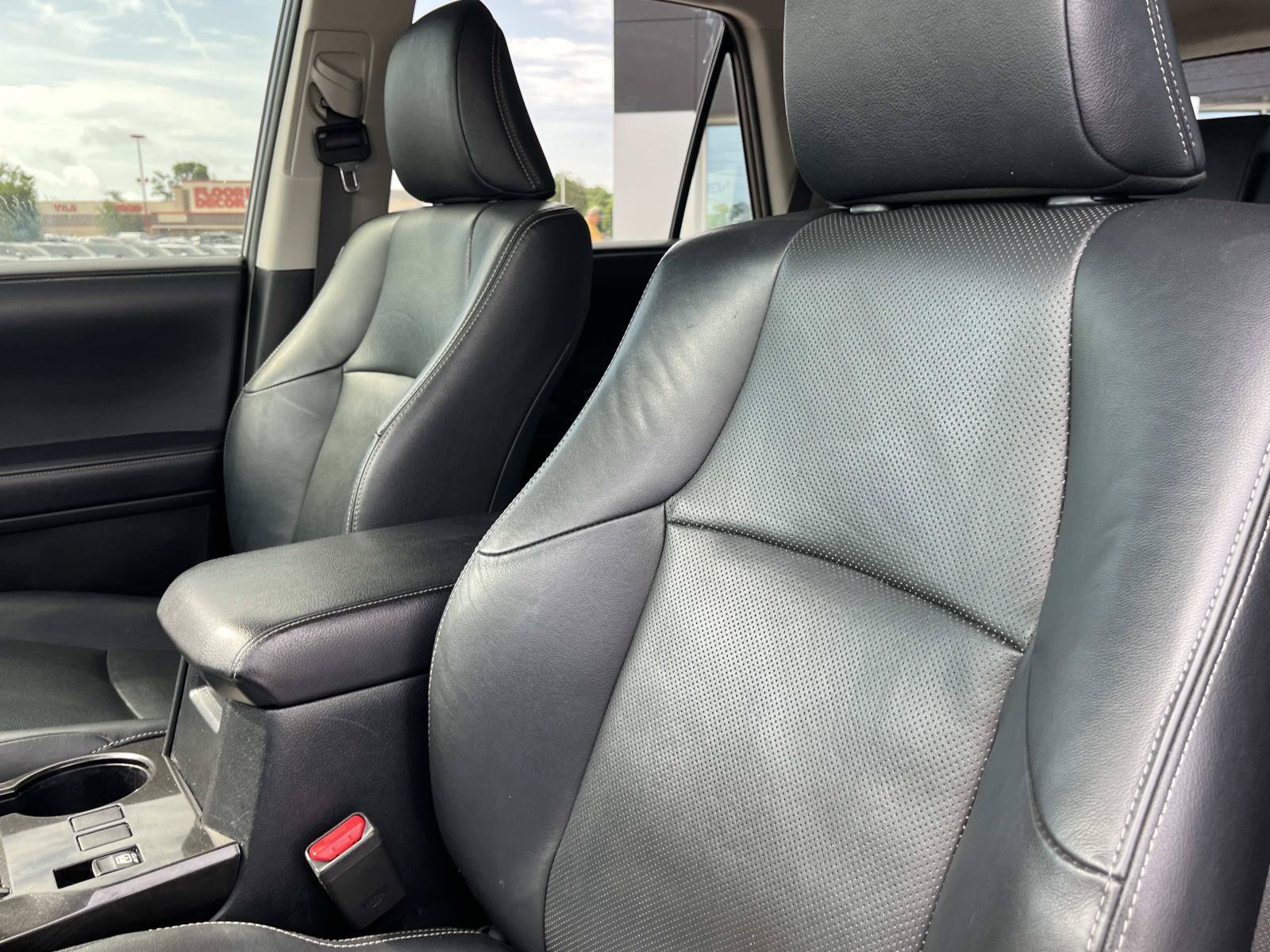Used 2020 Toyota 4Runner Nightshade AWD/4WD image 30