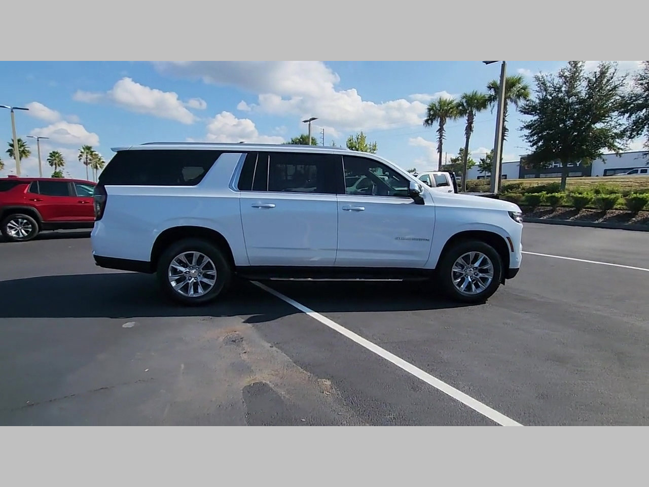 New 2026 Chevrolet Suburban Premier image 29