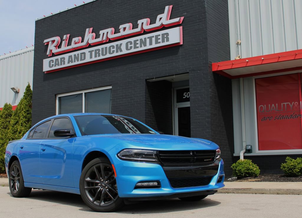 Used 2023 Dodge Charger SXT w/ Blacktop Special Edition AWD/4WD image 4