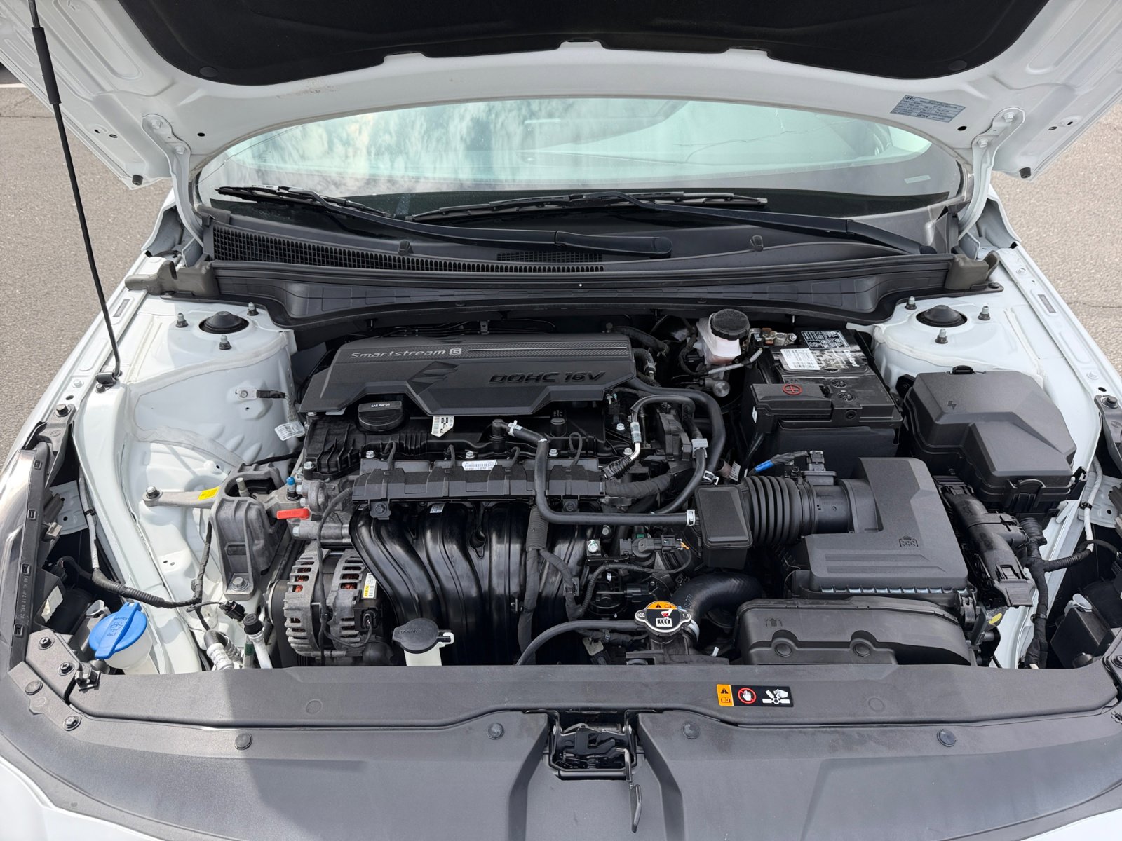 Used 2021 Hyundai Elantra Limited FWD image 21