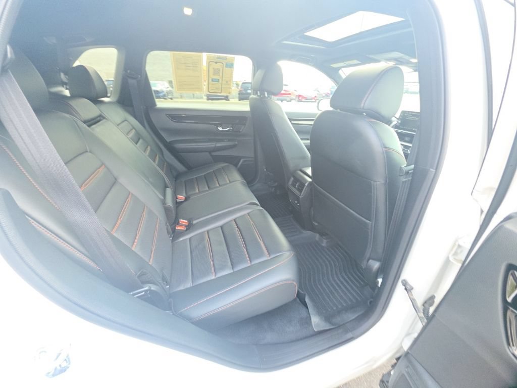 Used 2024 Honda CR-V Sport Touring image 32