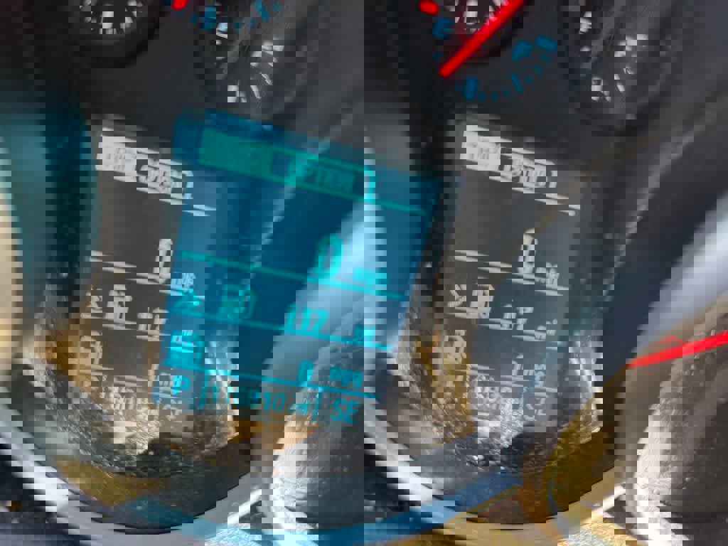 Used 2014 Chevrolet Cruze LT image 24