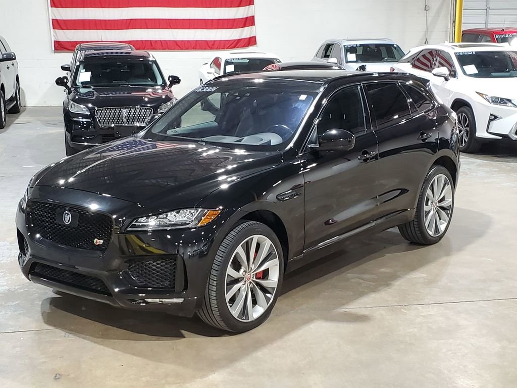 Used 2017 Jaguar F-PACE S image 41