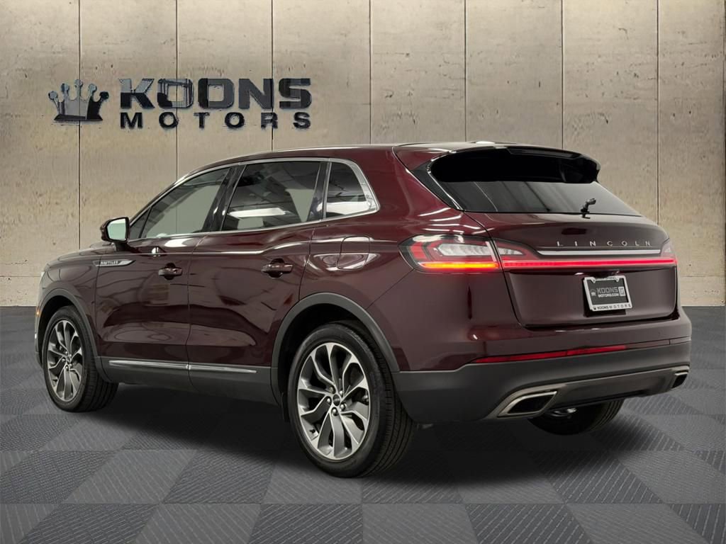 Used 2023 Lincoln Nautilus Reserve image 6