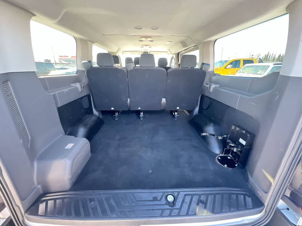 Used 2020 Ford Transit 150 XLT image 26