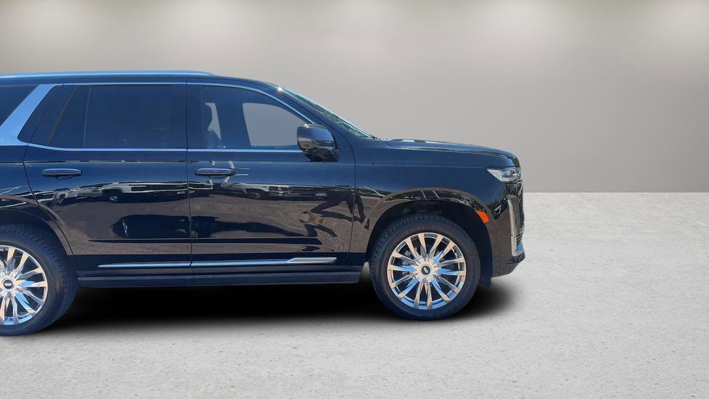 Used 2021 Cadillac Escalade Premium Luxury w/ Driver Assist Tech Package AWD/4WD image 17