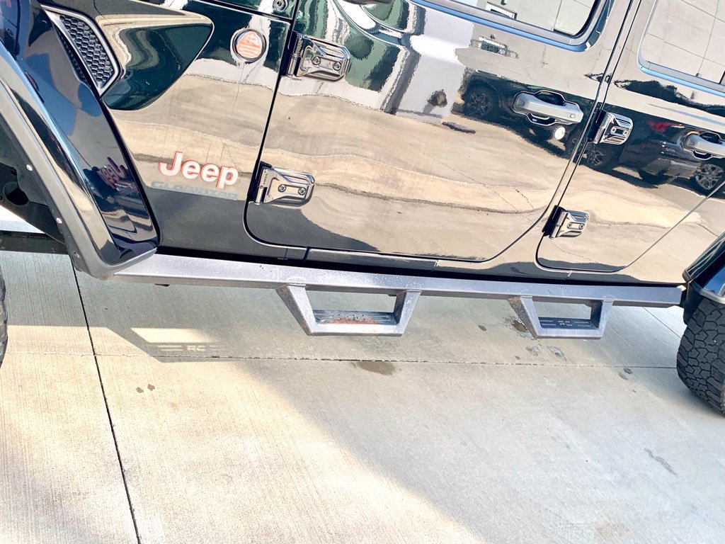 Used 2021 Jeep Gladiator Mojave AWD/4WD image 10